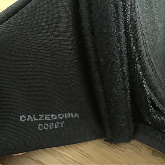 Black bikini top - Picture 3 of 4